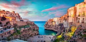 roadtrip na italia shutterstock 1356233981