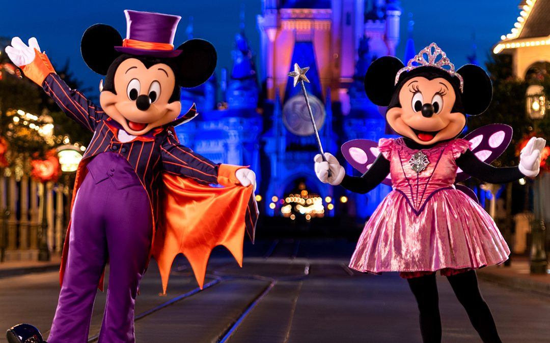 WDW FY22 MNSSHP Instagram Images 2688701 MickeyMinnie