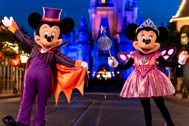 WDW FY22 MNSSHP Instagram Images 2688701 MickeyMinnie