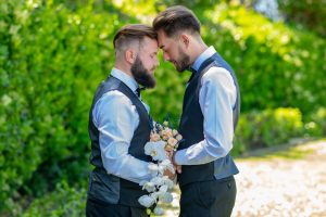 casamento LGBT shutterstock 2149023171 casamento LGBT shutterstock 2149023171