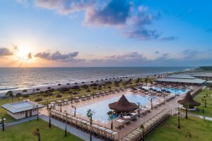 Buscando por hotel em Touros? Então se liga na vista aérea do Vila Galé Touros, em Touros (RN) | Crédito: Divulgação
