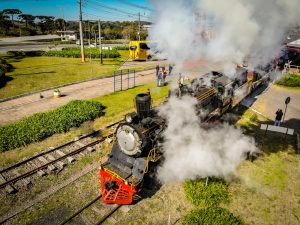 Maria Fumaca na Serra Gaucha Credito editorial Cid Guedes shutterstock 1803332284