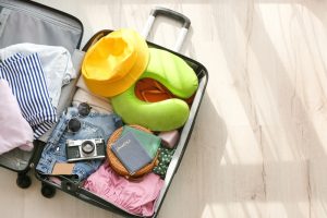 Presentes para quem gosta de viajar shutterstock 2182726767 Presentes para quem gosta de viajar shutterstock 2182726767