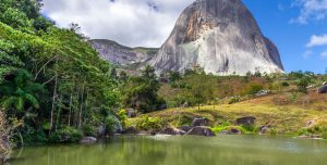 lugares para conhecer no espirito santo pedra azul