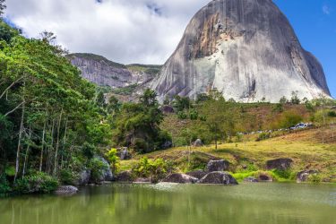 lugares para conhecer no espirito santo pedra azul