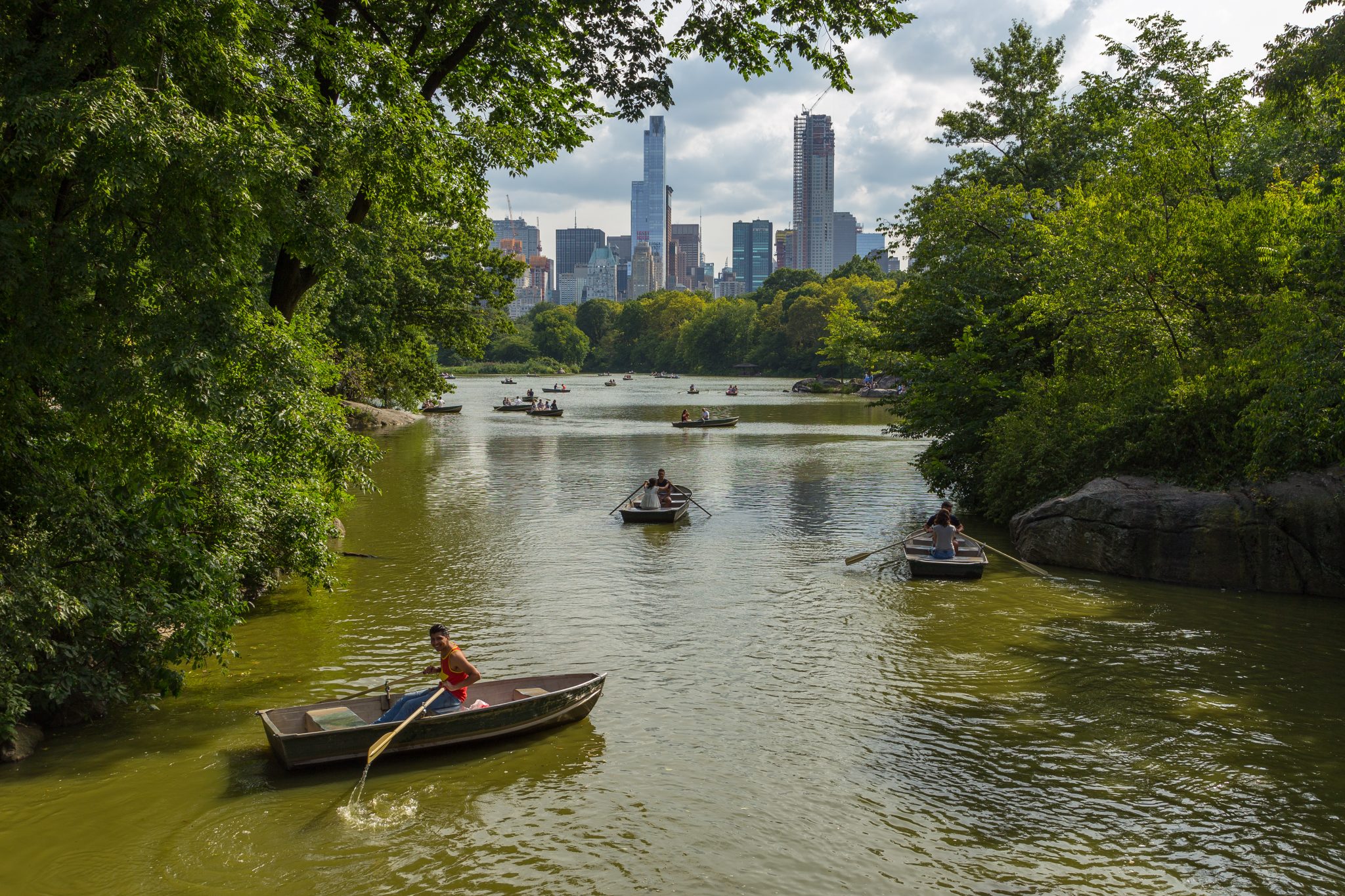 New,York,,Nyc,,Usa ,August,28,,2017:,The,Lake,In New,York,,Nyc,,Usa ,August,28,,2017:,The,Lake,In