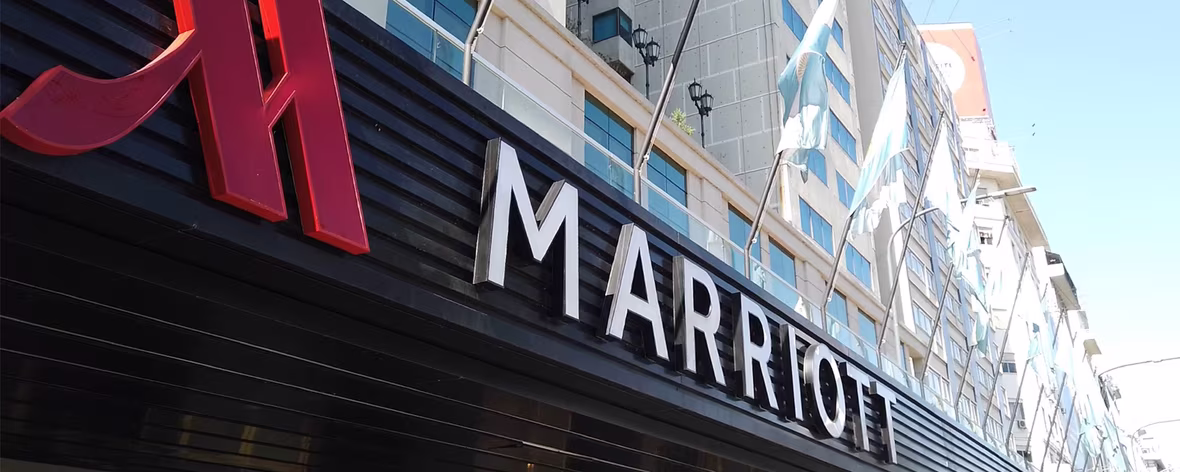 Fachada hotel Marriot Buenos Aires Fachada hotel Marriot Buenos Aires