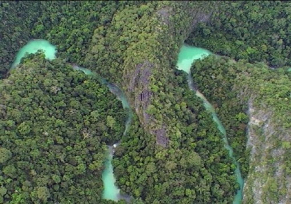 Parque Nacional Serra da Bodoquena | Rio Perdido visto de cima