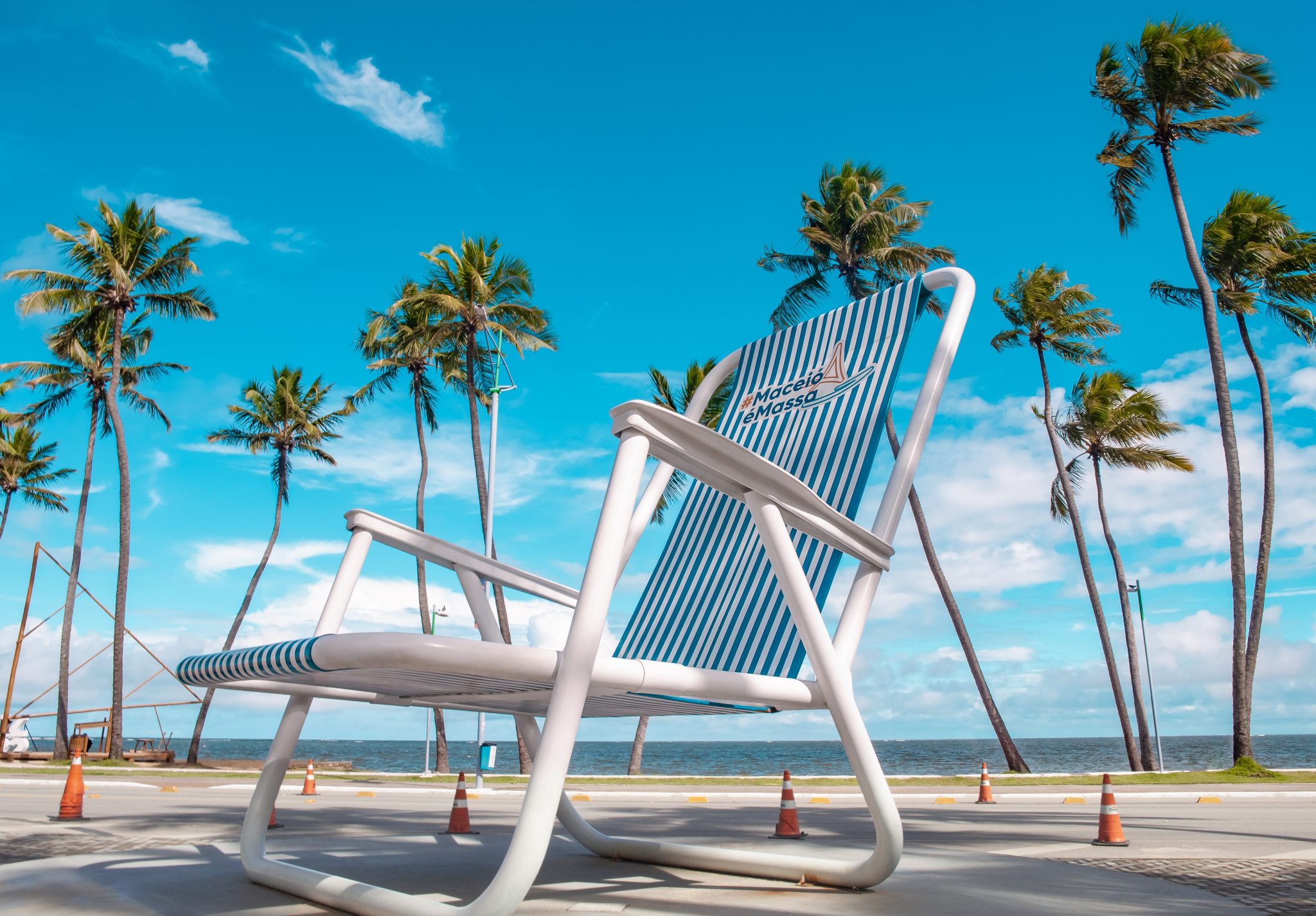 Maceió,,Alagoas,,Brazil, ,06.10.2022, ,Giant,Chair,With,Coconut