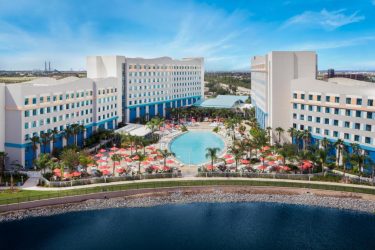 universal endless summer resort surfside inn